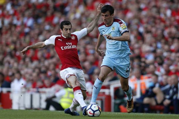 看似意外却 看似意外却