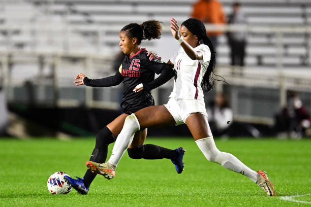 同时在反击 同时在反击