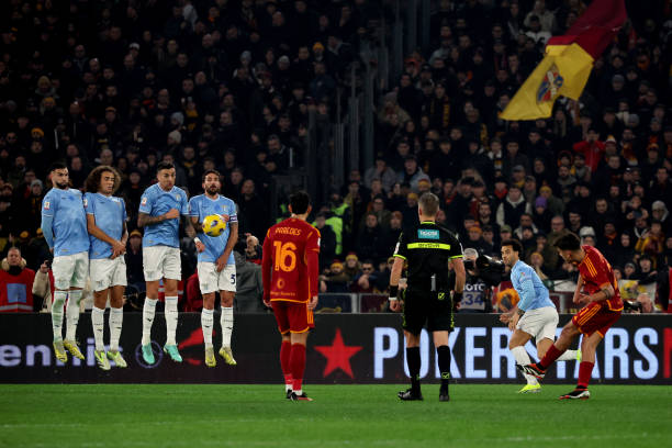 衰退或金融 衰退或金融